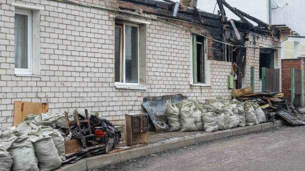 24/7 Emergency Fire Damage Removal experts in Bonita Springs, FL